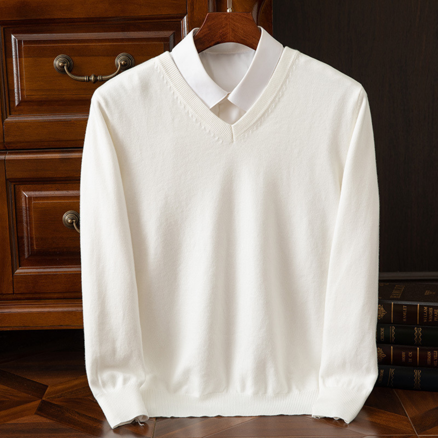 Evander - Cashmere V-Neck Jumper